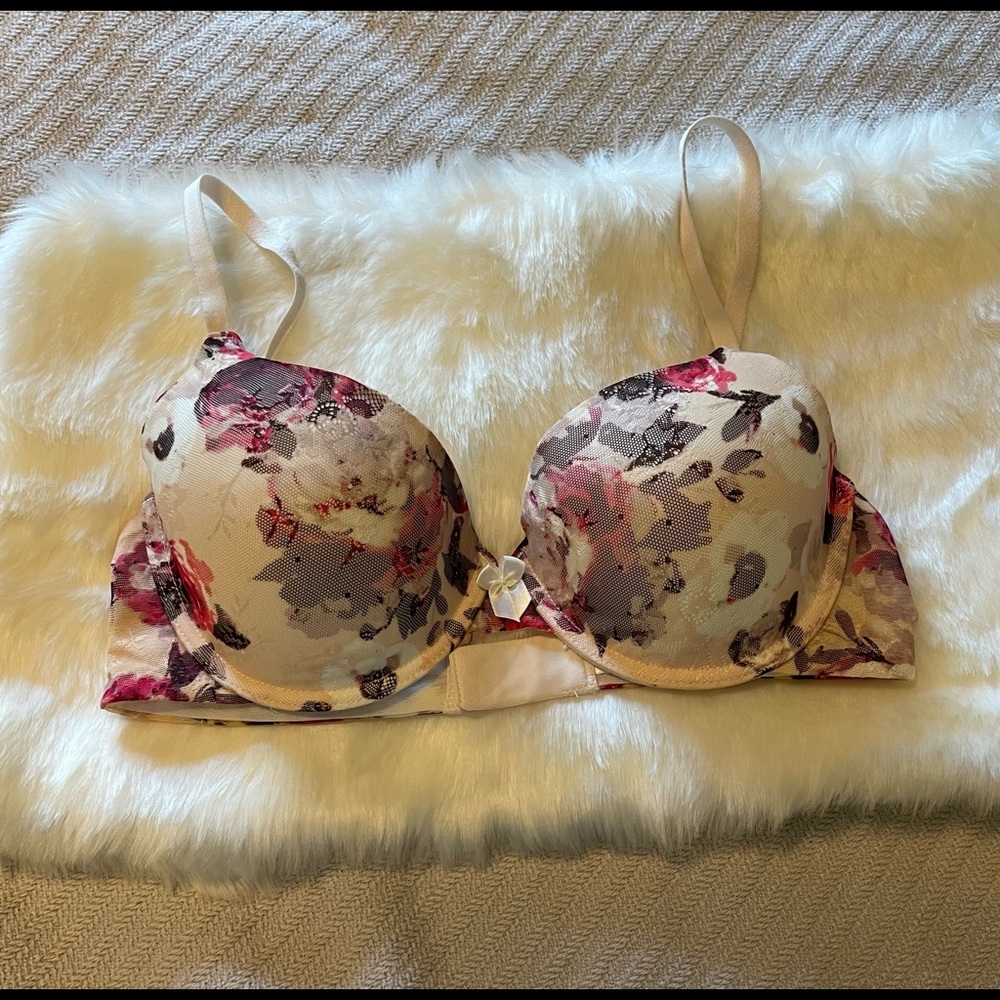 Floral bra-Gilligan & O’Malley 34C
